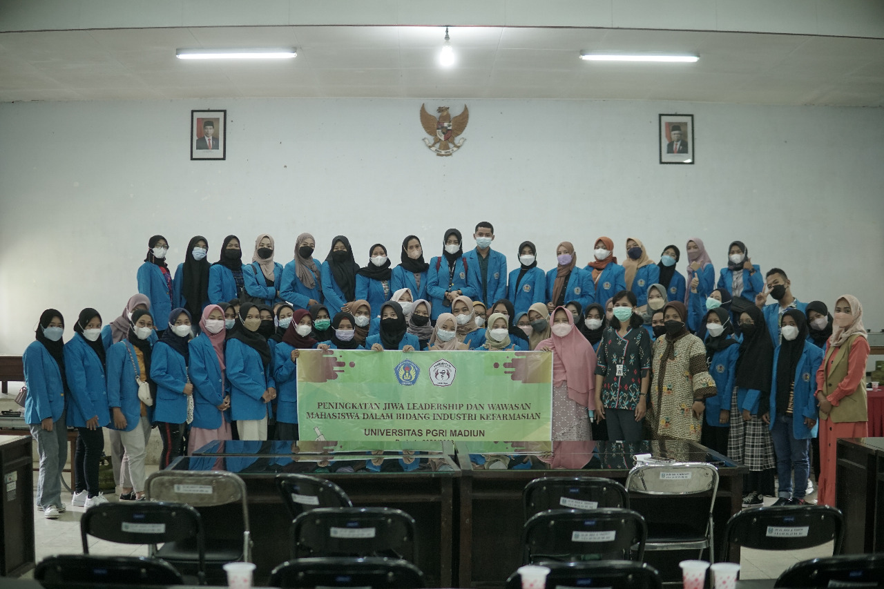 Program Studi Farmasi - Universitas PGRI MADIUN